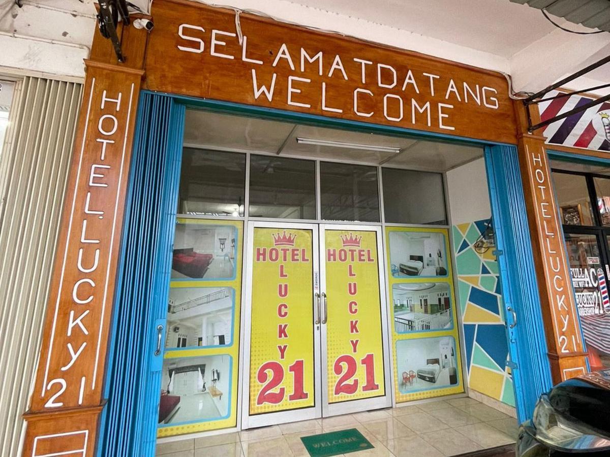 Hotel Lucky 21 Syariah Mitra Reddoorz Lubuklinggau Εξωτερικό φωτογραφία